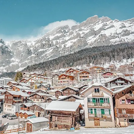 Gemuetliche Im Haus Pfeiren * 로이커바드